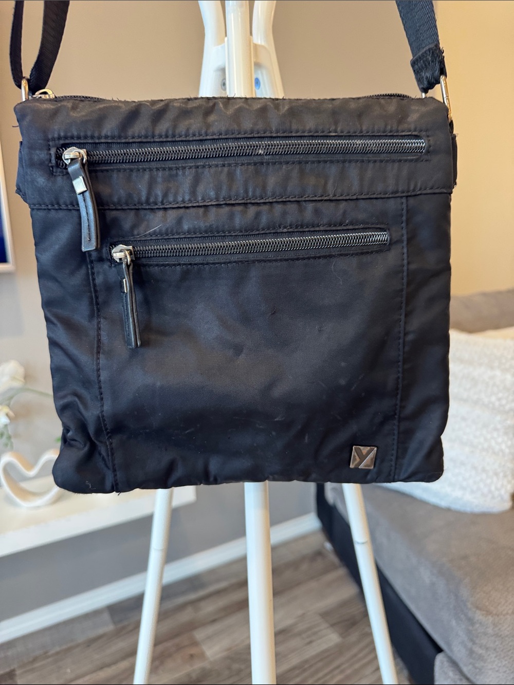 Black Crossbody Travel Bag with Front Zip Pockets - Unbranded